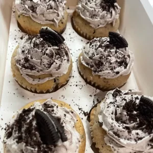 Oreo cupcakes 1/2 doz